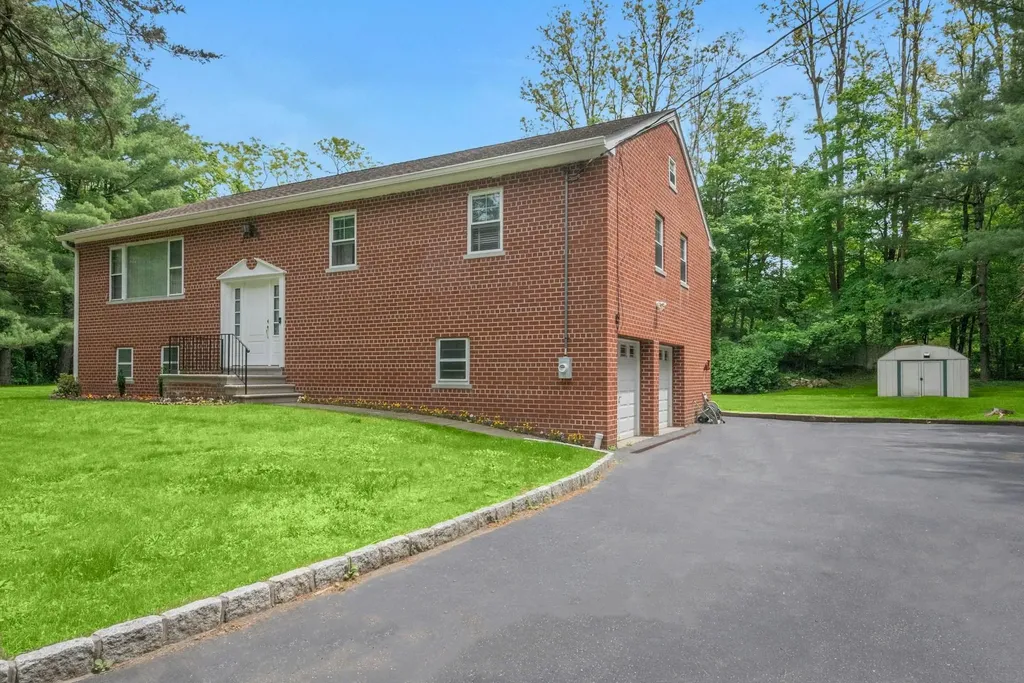 6 Locust Drive Bedford NY 10506