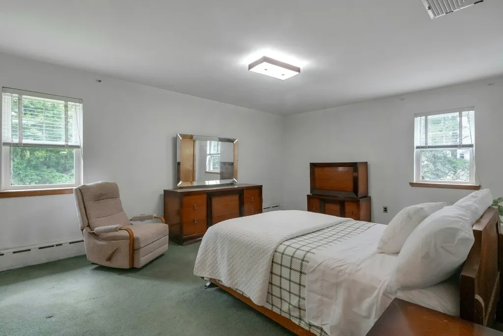 6 Locust Drive Bedford NY 10506