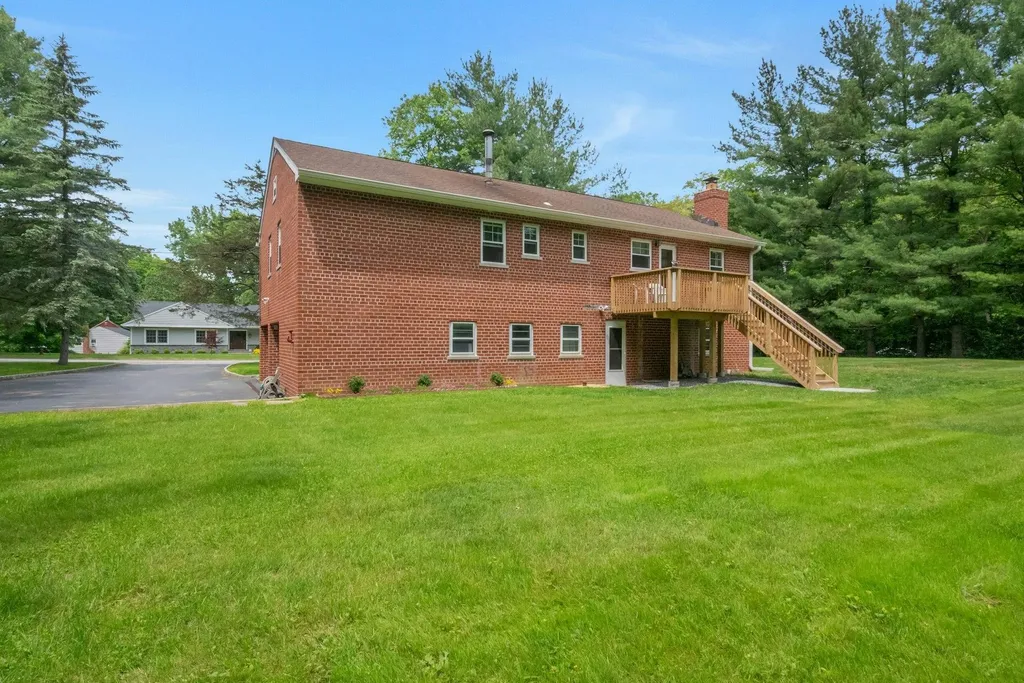 6 Locust Drive Bedford NY 10506