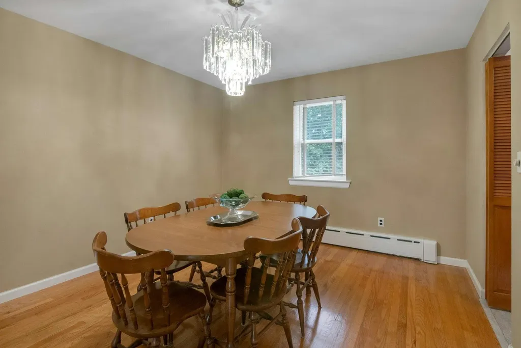 6 Locust Drive Bedford NY 10506