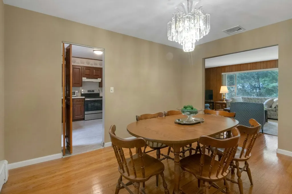 6 Locust Drive Bedford NY 10506