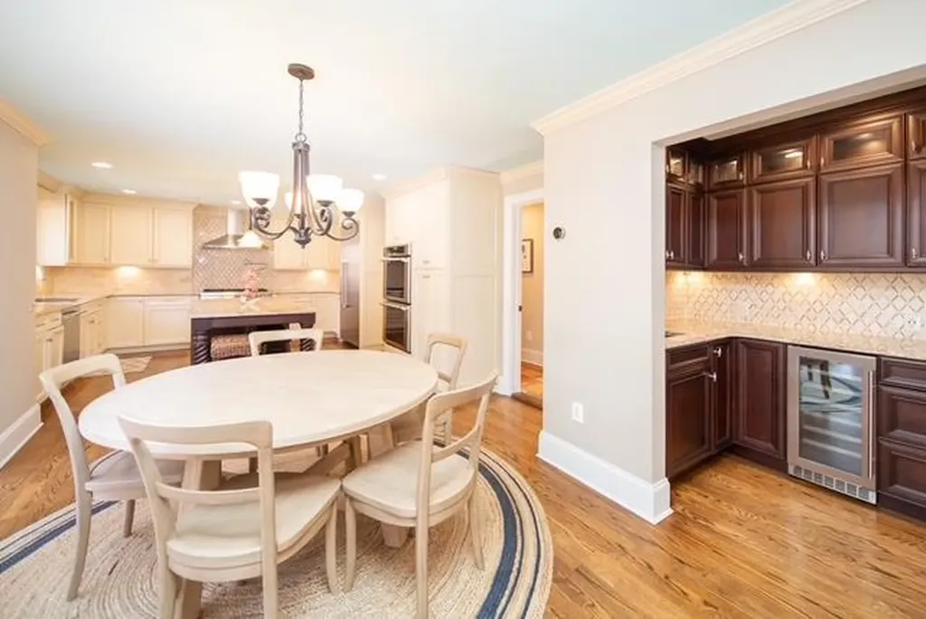 7 Soundcrest Lane Lloyd Harbor NY 11743
