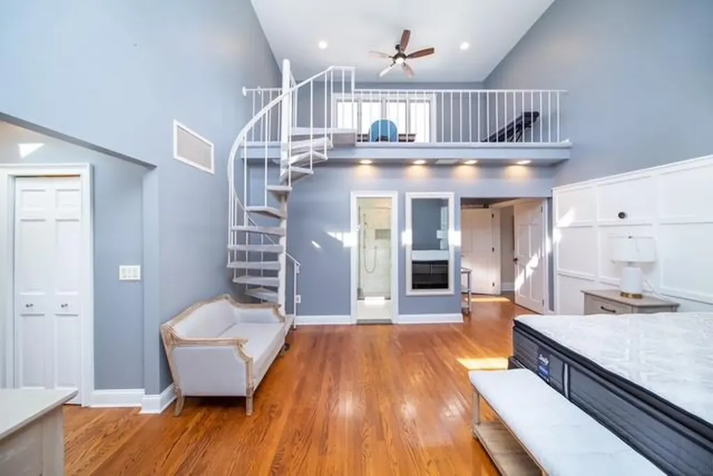 7 Soundcrest Lane Lloyd Harbor NY 11743