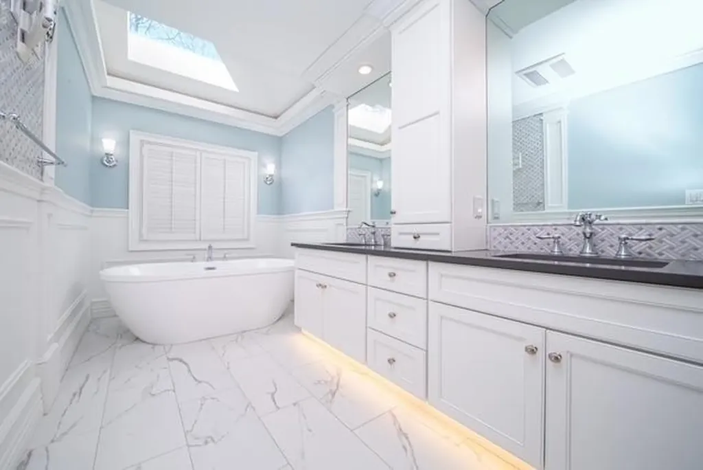 7 Soundcrest Lane Lloyd Harbor NY 11743