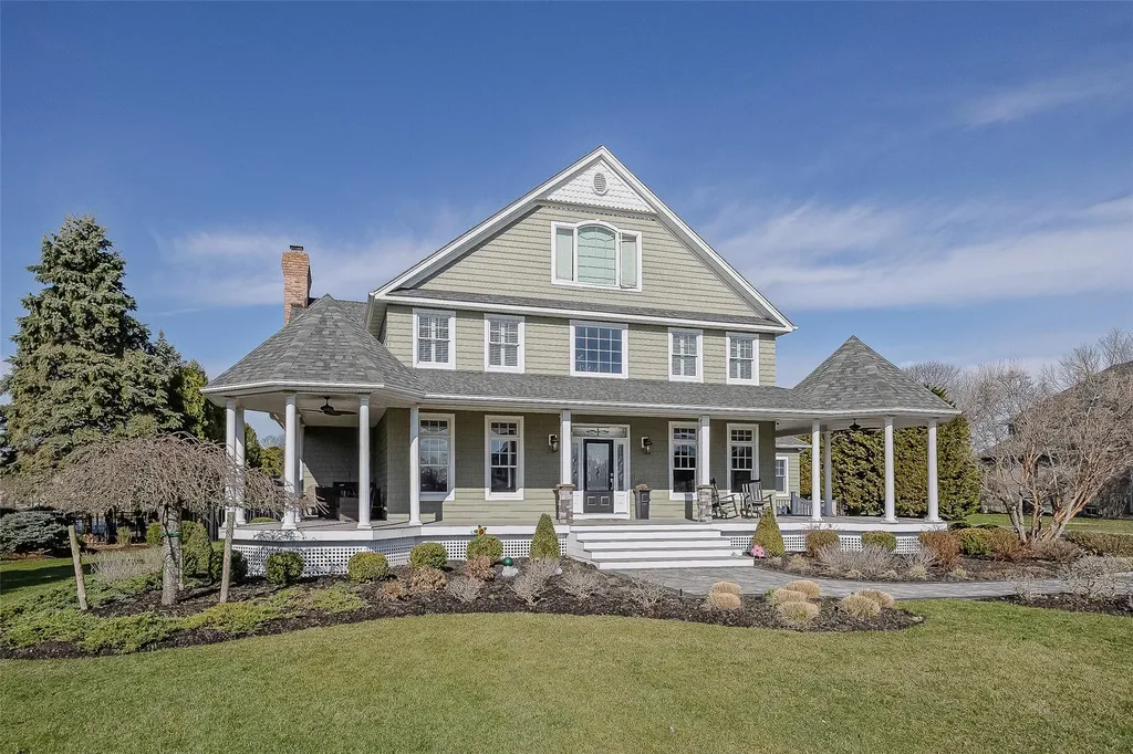 37 Hampton Drive Brookhaven NY 11934