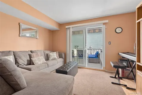 717 Annadale Road Staten Island NY 10312