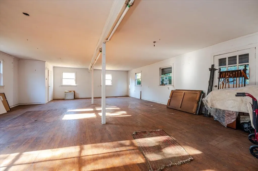 55 E Main Street Huntington NY 11743
