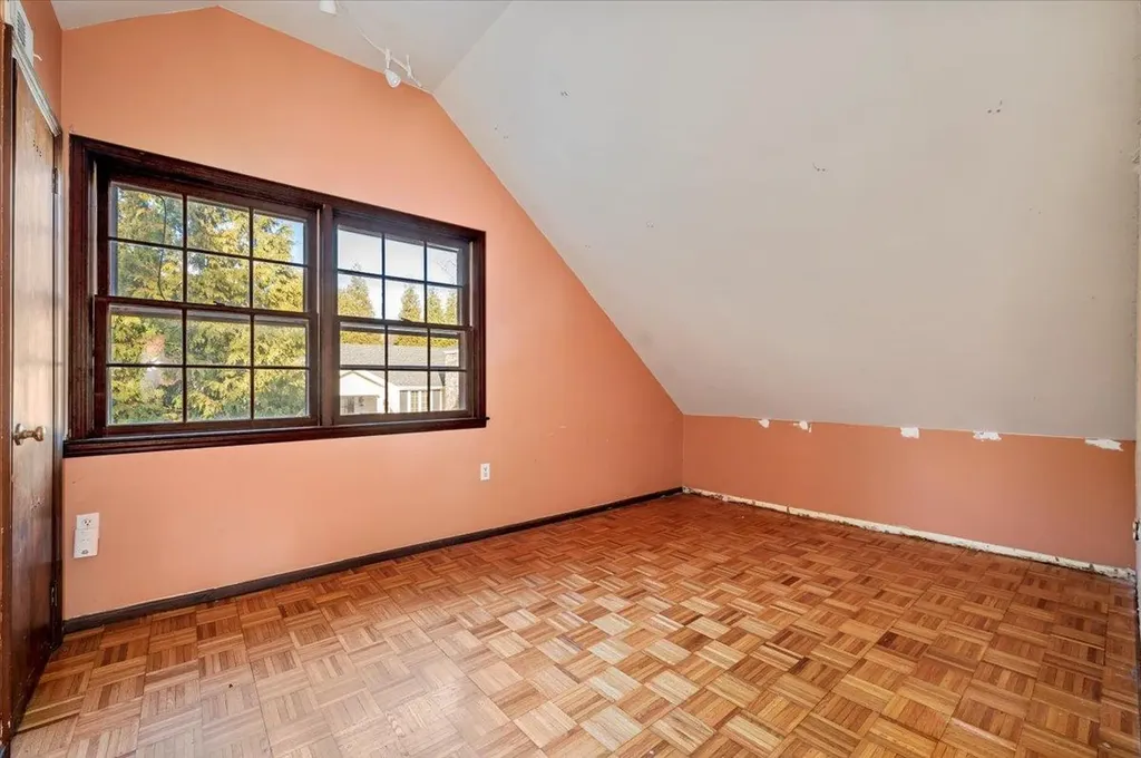 55 E Main Street Huntington NY 11743