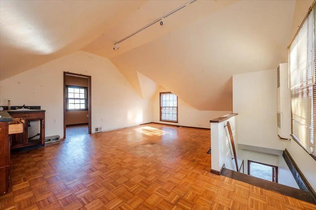 55 E Main Street Huntington NY 11743