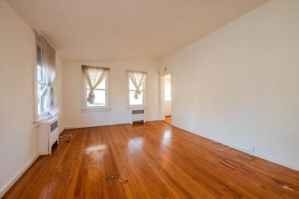 55 E Main Street Huntington NY 11743