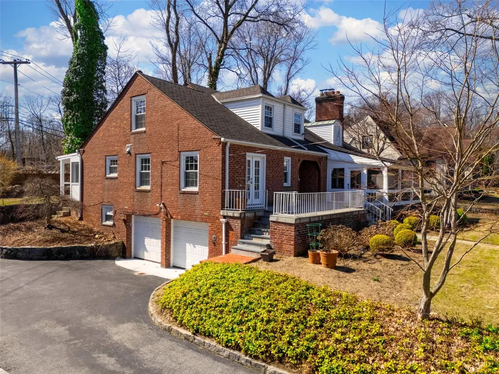 5 Locust Street Greenburgh NY 10523