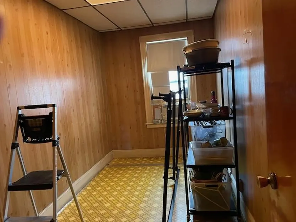 6068 60th Lane Maspeth NY 11378