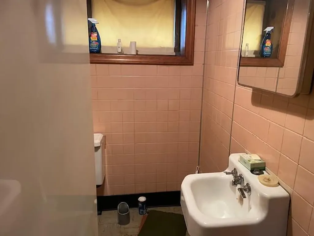 6068 60th Lane Maspeth NY 11378