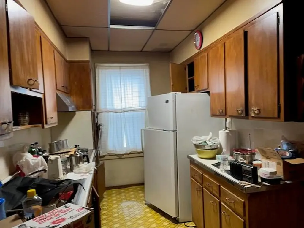 6068 60th Lane Maspeth NY 11378