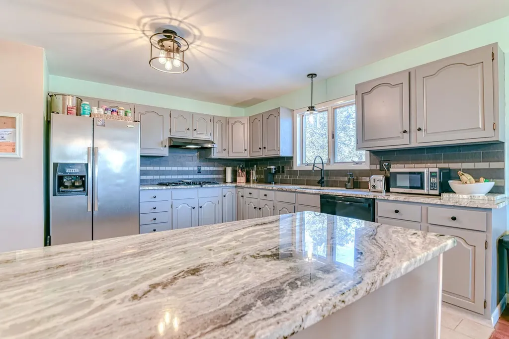 40 Sutton Road Warwick NY 10990