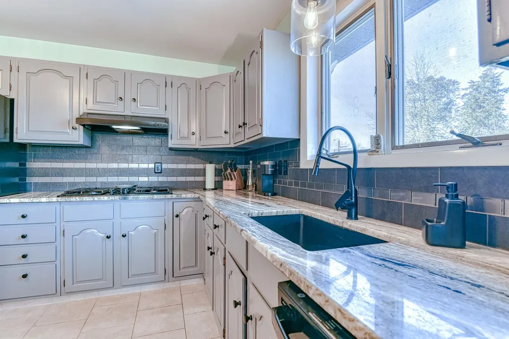 40 Sutton Road Warwick NY 10990