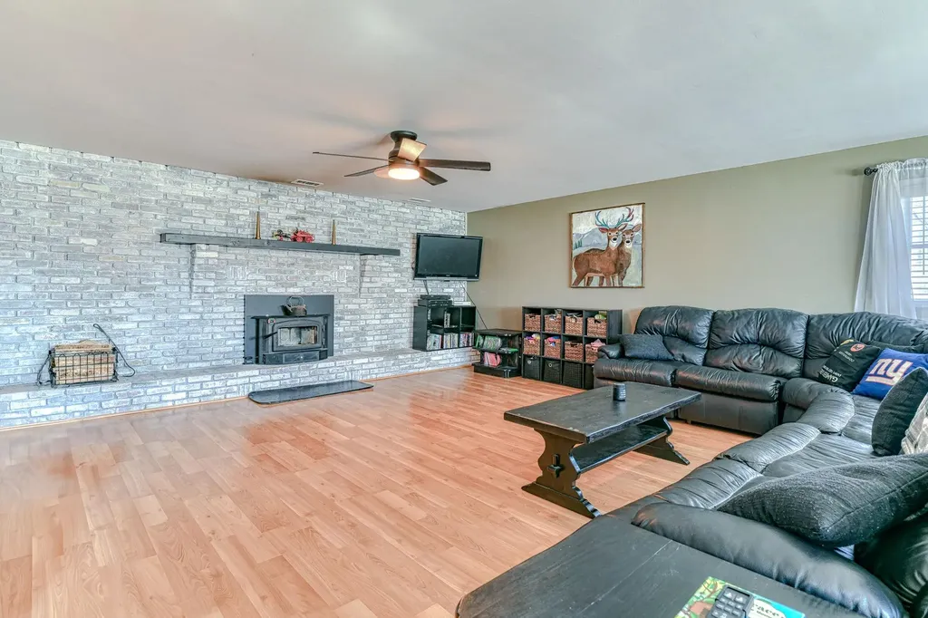40 Sutton Road Warwick NY 10990