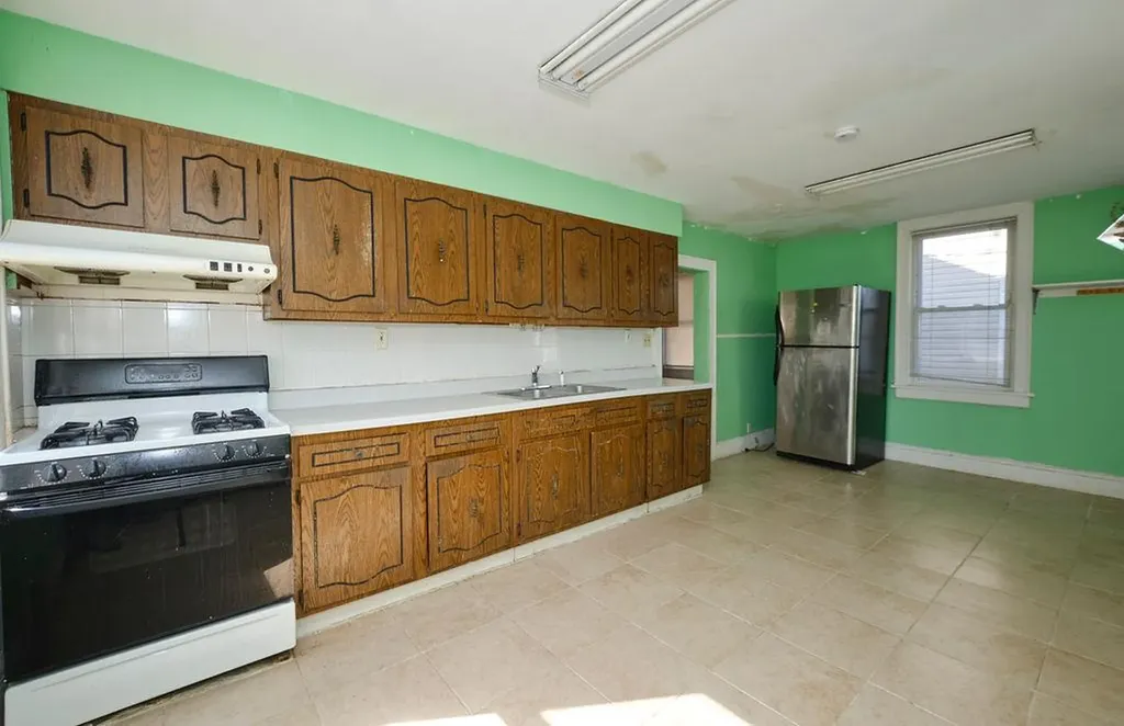 60 Gotham Avenue Elmont NY 11003
