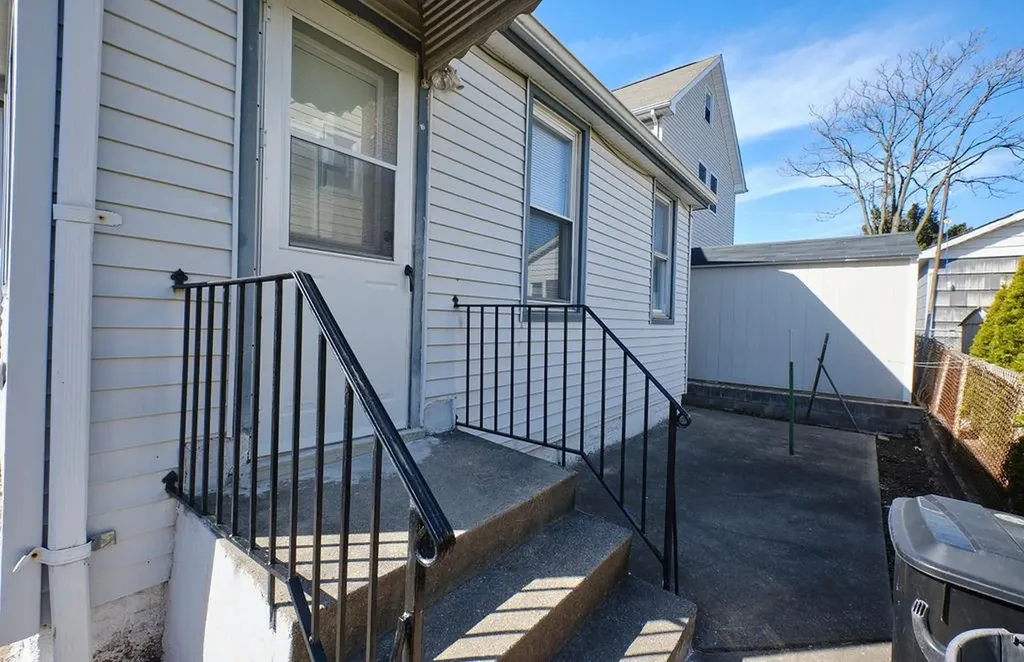 60 Gotham Avenue Elmont NY 11003