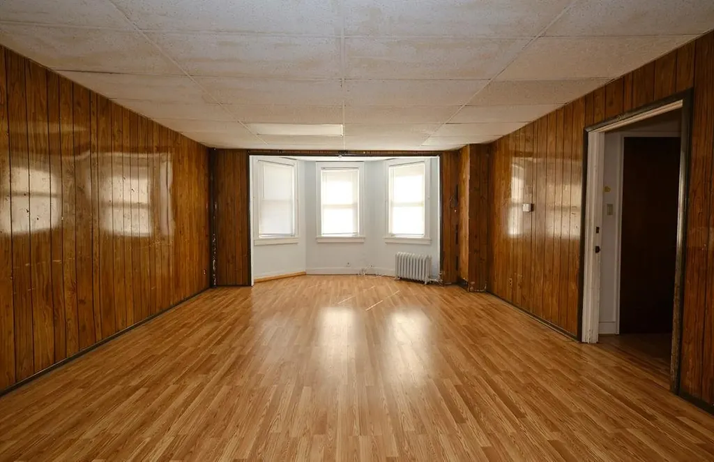 60 Gotham Avenue Elmont NY 11003