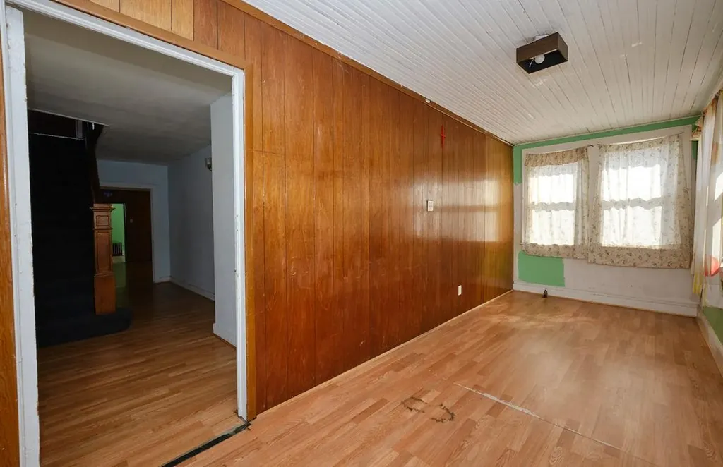 60 Gotham Avenue Elmont NY 11003