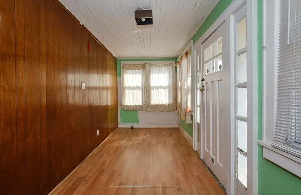 60 Gotham Avenue Elmont NY 11003