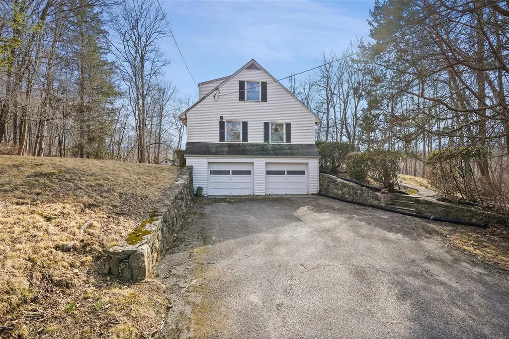 24 Benedict Road South Salem NY 10590