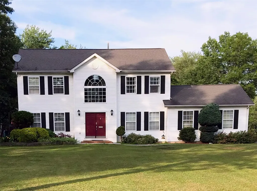 48 James Clark Drive Middletown NY 10940