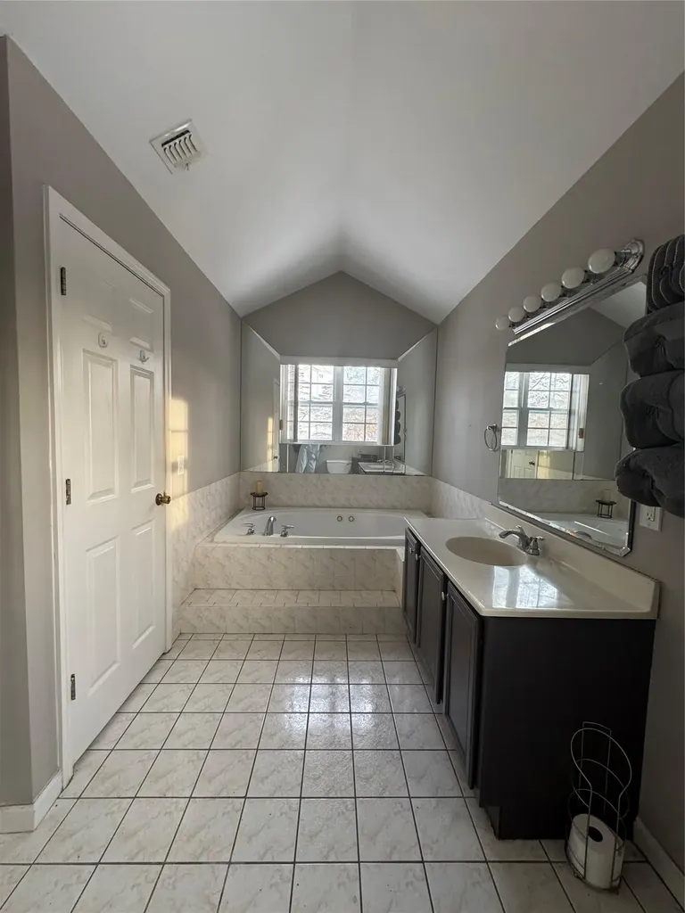 48 James Clark Drive Middletown NY 10940