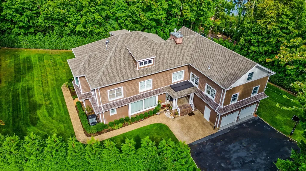 5 North Drive Manhasset NY 11030