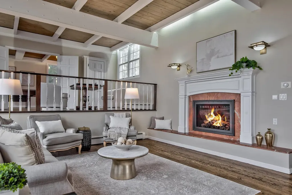 5 North Drive Manhasset NY 11030