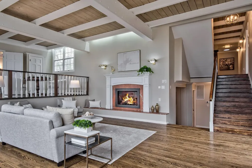 5 North Drive Manhasset NY 11030