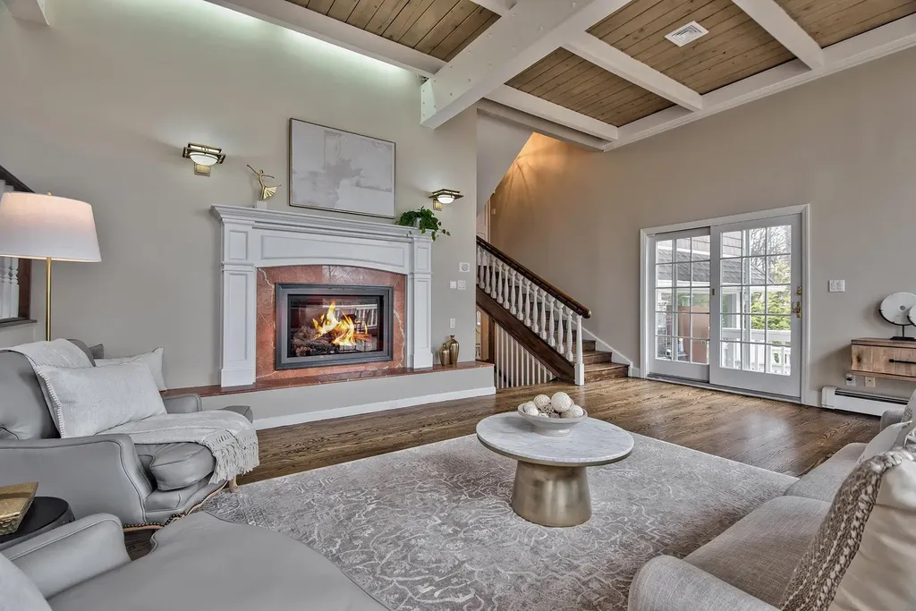 5 North Drive Manhasset NY 11030