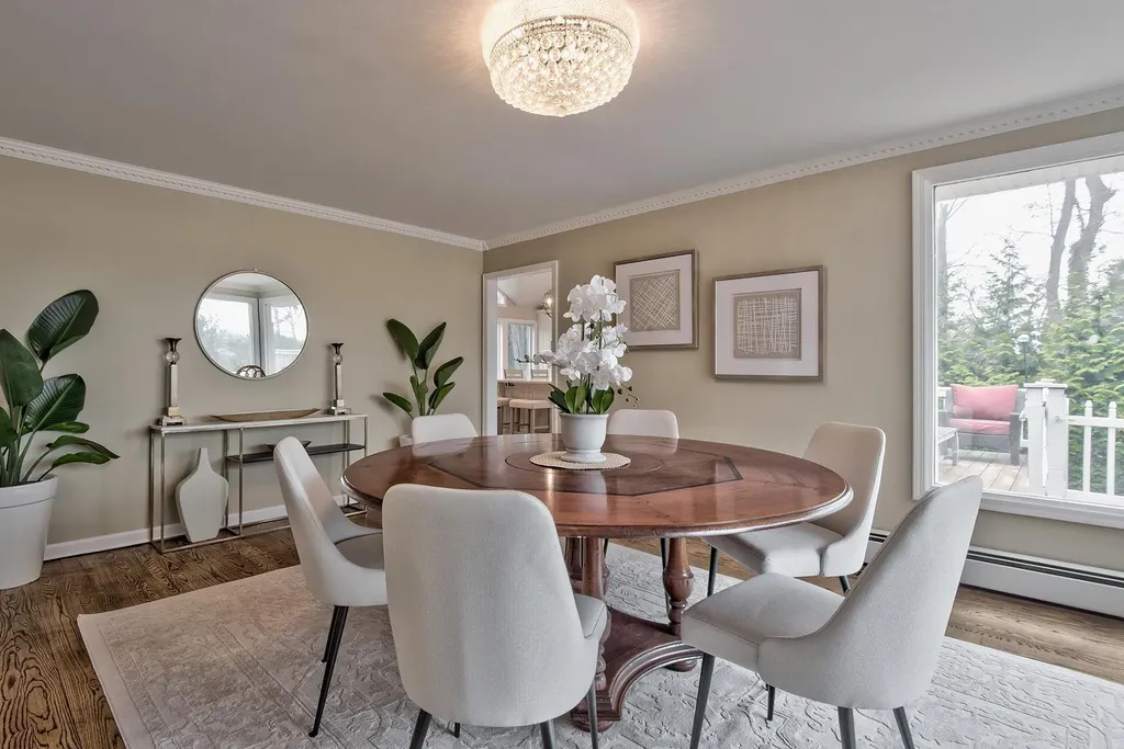 5 North Drive Manhasset NY 11030