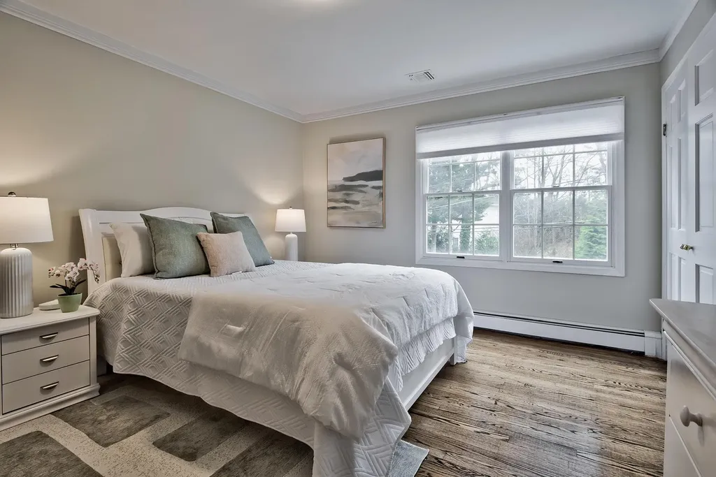 5 North Drive Manhasset NY 11030