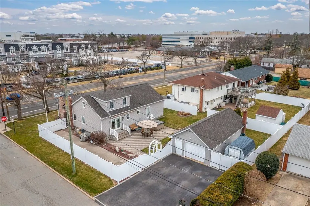 1060 Stewart Avenue Bethpage NY 11714