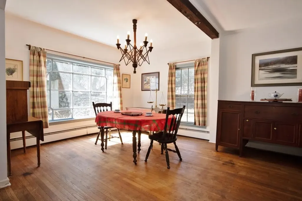 2 Woodmill Road Chappaqua NY 10514