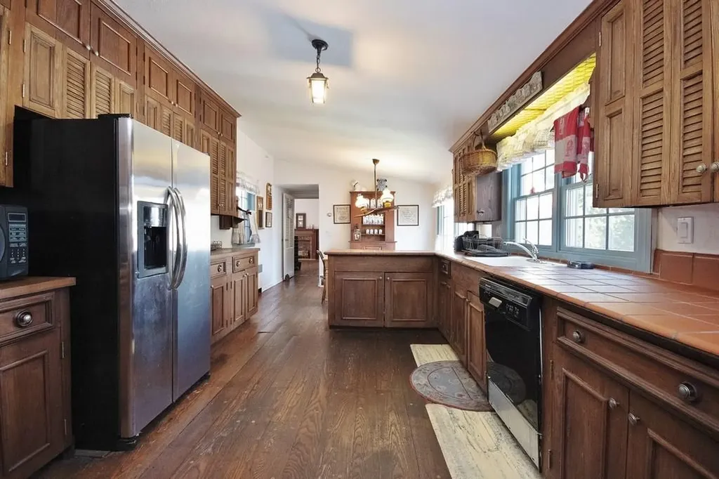2 Woodmill Road Chappaqua NY 10514