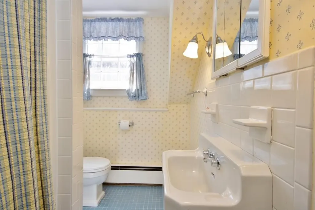 2 Woodmill Road Chappaqua NY 10514