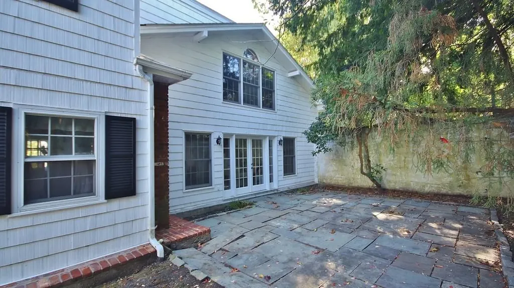 2 Woodmill Road Chappaqua NY 10514