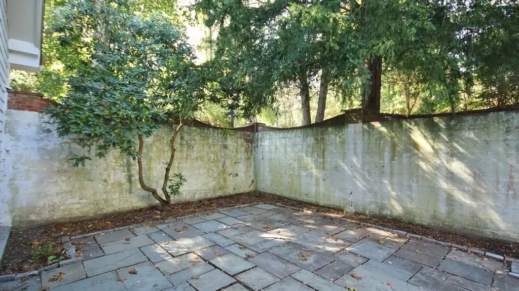 2 Woodmill Road Chappaqua NY 10514