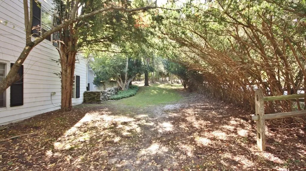 2 Woodmill Road Chappaqua NY 10514