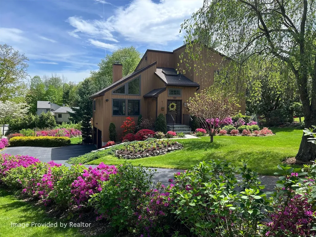 106 Mitchell Road Somers NY 10589