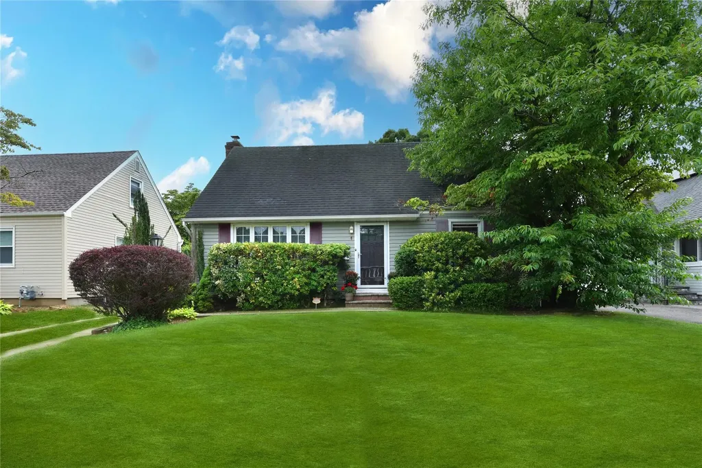 36 Alhambra Road North Baldwin NY 11510