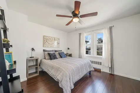 6 Dean Street Farmingdale NY 11735