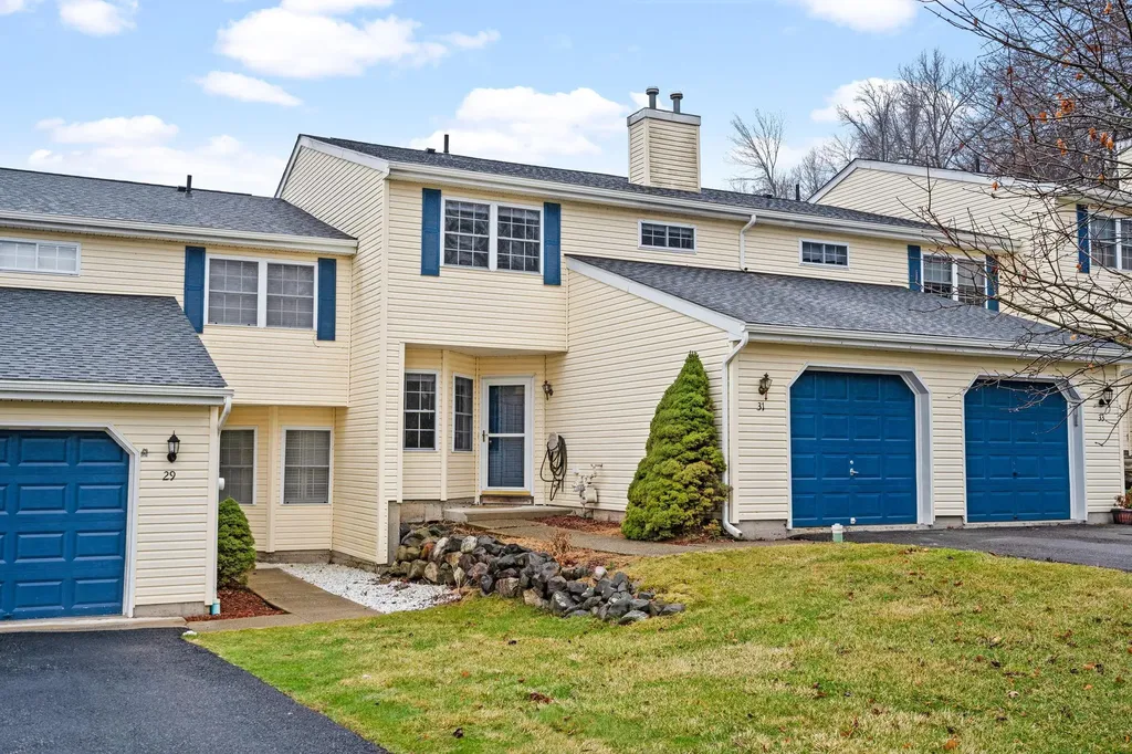 31 Pond Hill Lane Walden NY 12586