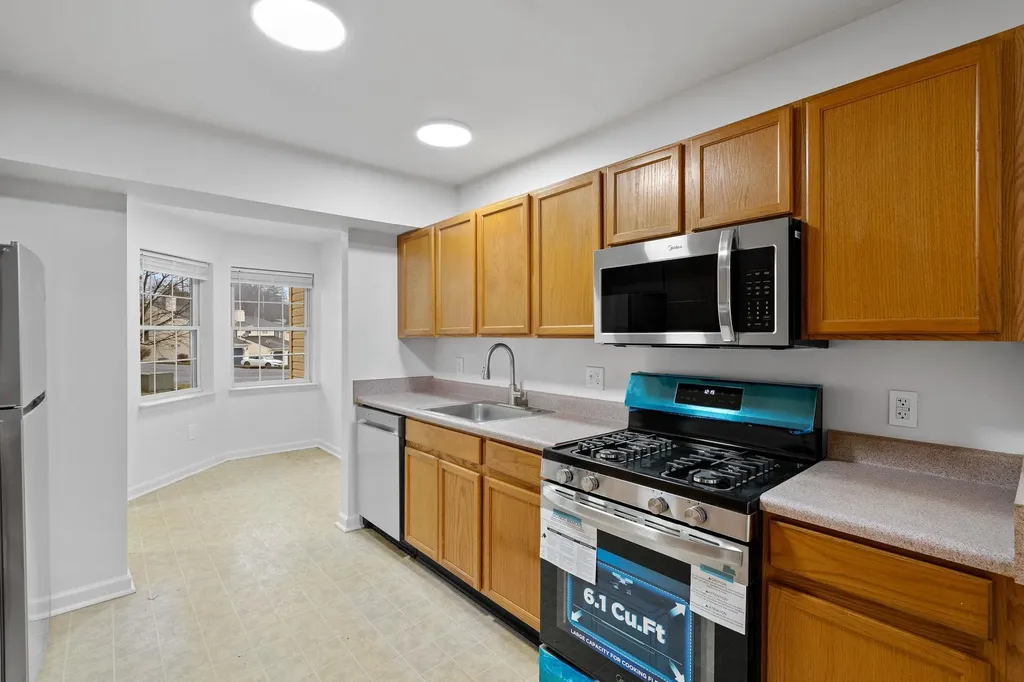 31 Pond Hill Lane Walden NY 12586