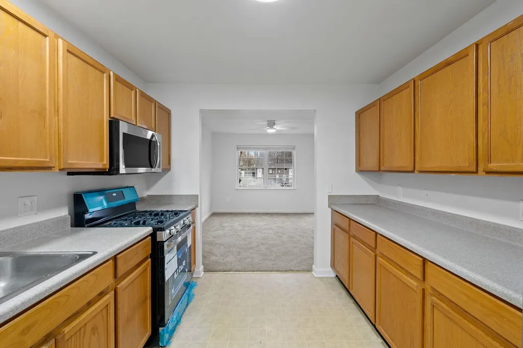 31 Pond Hill Lane Walden NY 12586