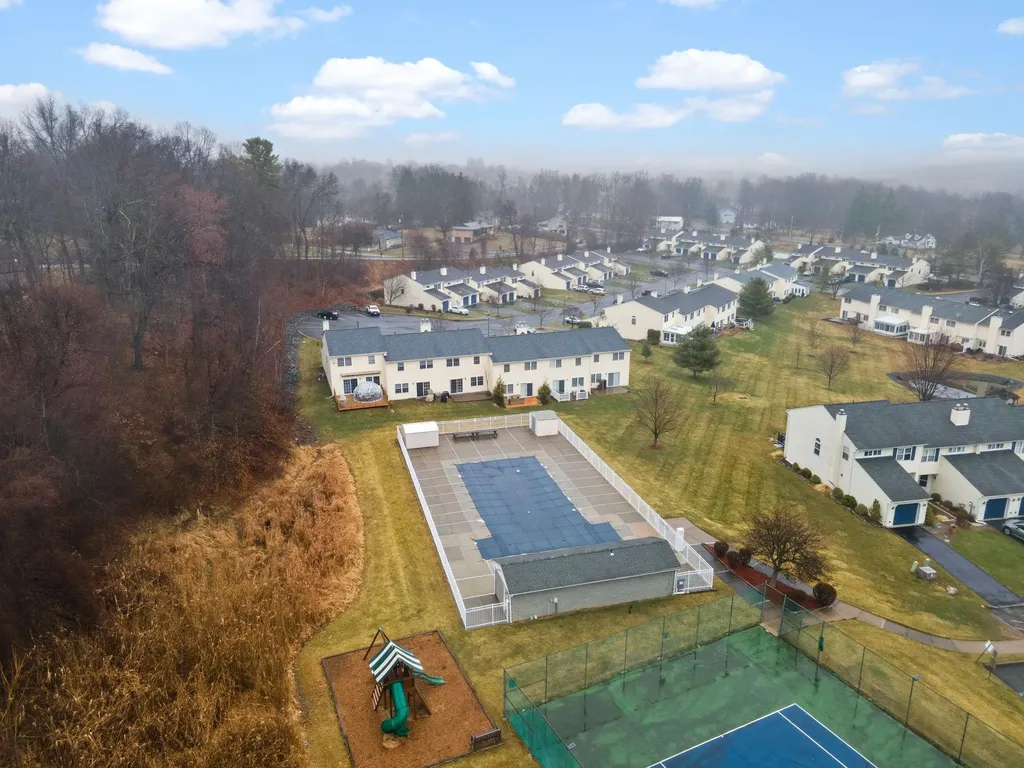 31 Pond Hill Lane Walden NY 12586