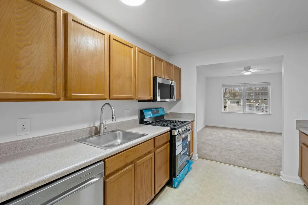 31 Pond Hill Lane Walden NY 12586